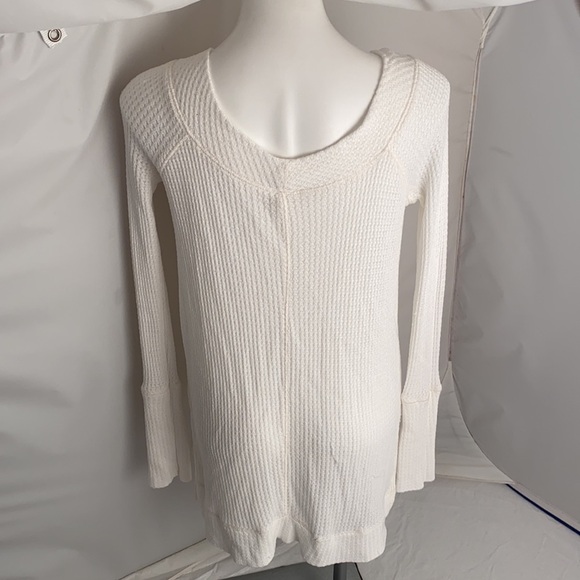 Free People Kate white waffle knit boho off the shoulder tunic top L - Picture 4 of 9